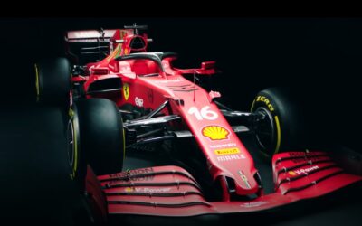 Ecco la Ferrari SF21: nuovo muso, posteriore più affusolato e livrea bicolore
