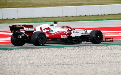 Ritorno al passato: ecco i copricerchi per le F1 2022