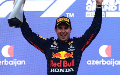 Ferrari sorprende ma raccoglie poco, Hamilton grazia Verstappen