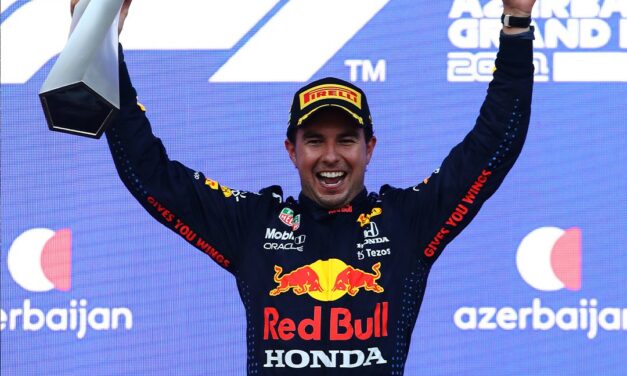 Ferrari sorprende ma raccoglie poco, Hamilton grazia Verstappen