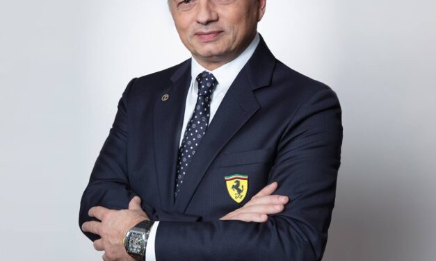 Ferrari: ufficiale Vasseur, un gestore di piloti e di aziende