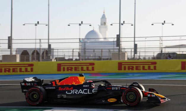 FP3 Arabia Saudita: Red Bull non ha rivali, lavoro alternativo per Ferrari
