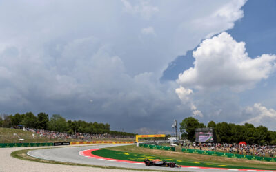 Qualifiche Spagna: Verstappen in pole, Sainz e Norris seguono. Leclerc out in Q1