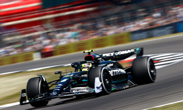 FP2 Silverstone: una Mercedes a due facce si candida seconda forza, Leclerc senza giri