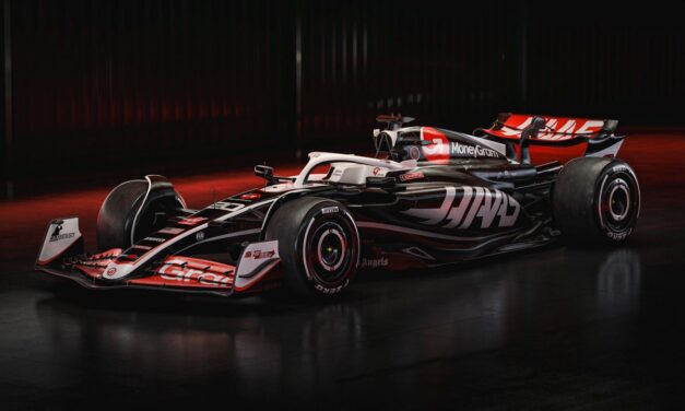 Presentata la Haas VF-24, Komatsu: “In Bahrein saremo indietro, abbiamo iniziato tardi con lo sviluppo”