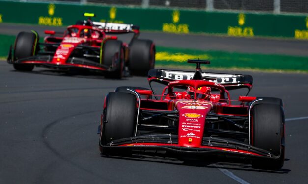 Ferrari: Sainz eroico, Leclerc troppo aggressivo. Ma c’è fiducia per la gara
