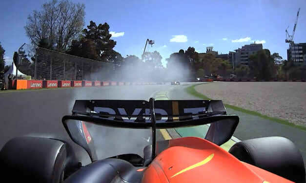 Red Bull, è di nuovo fatal Australia: Verstappen KO, Perez rallentato