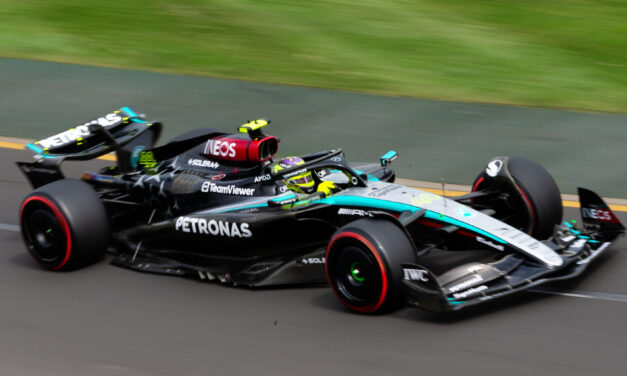 Hamilton: No new upgrades, but Mercedes understand W15 better