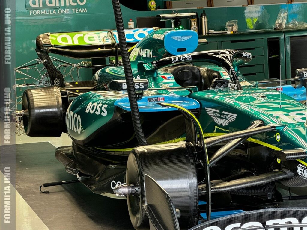 Aston Martin FP1 GP Giappone