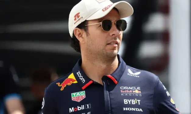 UFFICIALE Red Bull: Sergio Perez rinnova fino al 2026