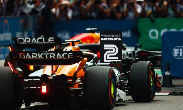 Stella: “Strategia McLaren corretta, perso tempo dietro Russell”