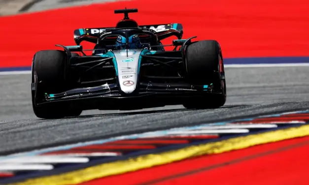 Mercedes: “Correlazione al simulatore chiave dei progressi della W15”