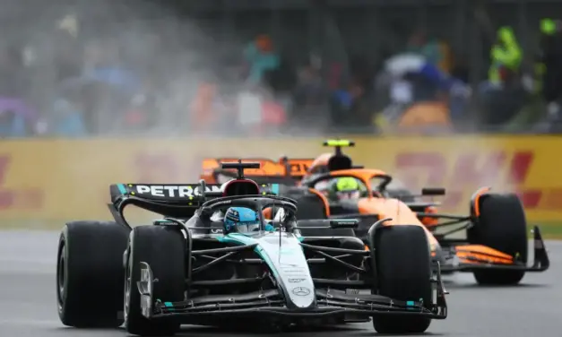 Il freddo e il poco grip esaltano la Mercedes ma Verstappen e Norris…