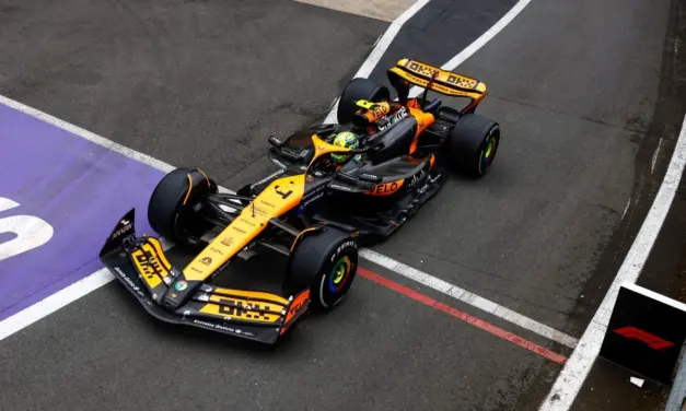 FP1 Silverstone: Norris il più veloce, prove comparative per Ferrari