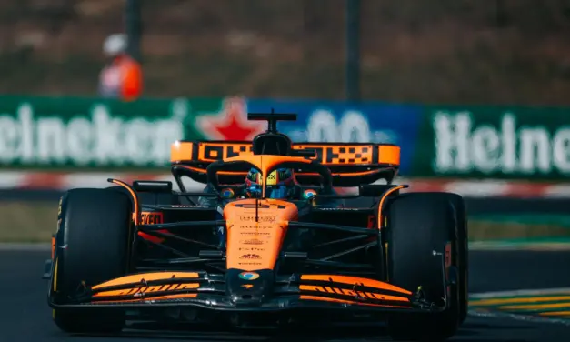 Doppietta McLaren con gestione piloti critica. Lewis sul podio fa 200!