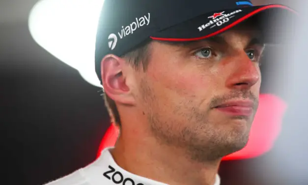 Verstappen perplexed as “very weird” balance change leaves him seventh