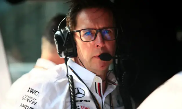 Shovlin: “Mercedes deve migliorare con il caldo e sui circuiti rear limited”