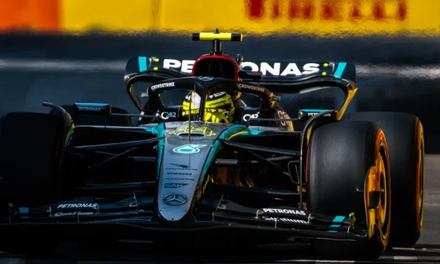 Mercedes, Hamilton: “venerdì positivo, serve cautela ma sembriamo vicini”