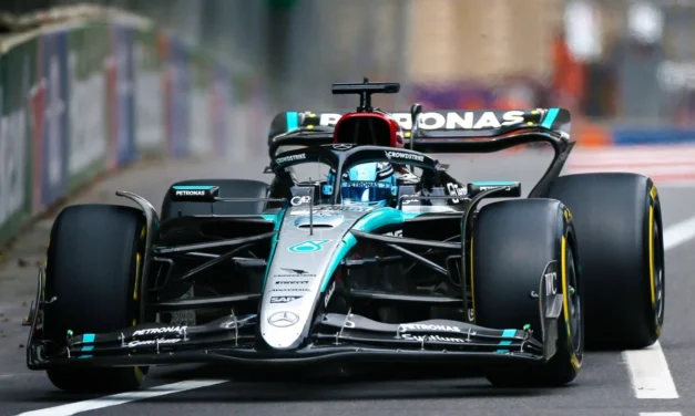 FP3 Baku: Leclerc incollato a Russell, McLaren studia il setup
