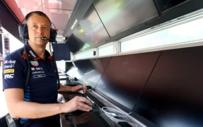 Another blow for Red Bull as team veteran Courtenay joins McLaren