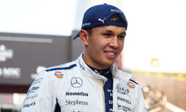 Williams a due facce: Albon per riconfermarsi, Sainz per rialzarsi