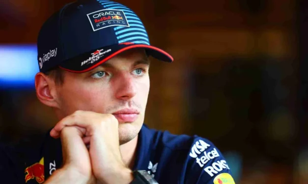 Verstappen: “Nessuna preoccupazione, il T-Tray Red Bull è a posto”