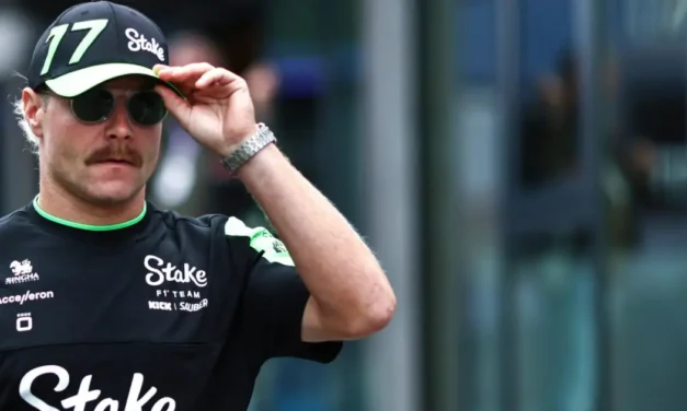 Bottas still awaiting call on Audi/Sauber future as “odd situation” continues