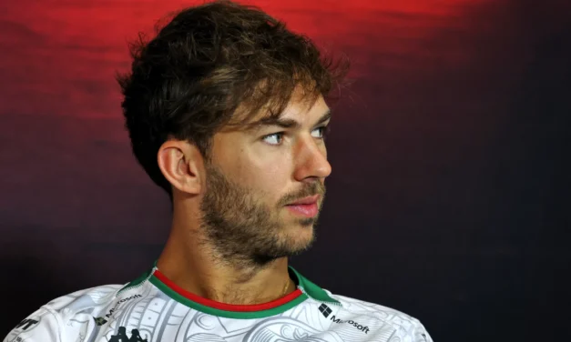 Gasly had “a lucky escape” after first lap contact with Albon in Mexico
