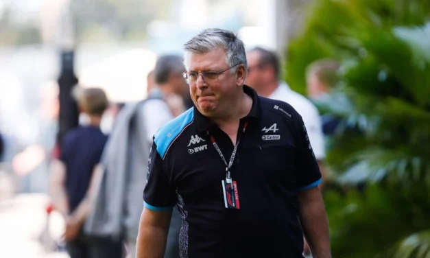 Szafnauer: “Alpine oggi è un disastro e alla Power Unit mancano 25cavalli”