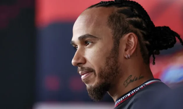 Hamilton confused as Mercedes W15 performance “flips on its head”