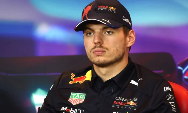 Verstappen: “40 secondi per mettere bandiera rossa, è ridicolo!”