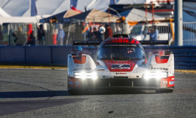 24 ore Daytona 2025: è gloria Porsche-Penske, vittoria a Nasr, Tandy e Laurens Vanthoor