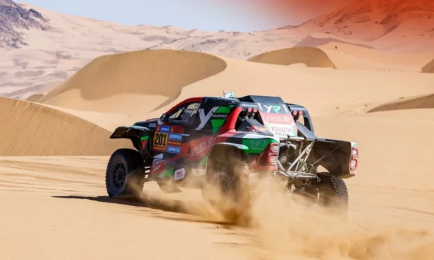 Dakar 2025, Al Rajhi vince Tappa 4 davanti a Lategan e Yacopini. Al-Attiyah perde mezzora