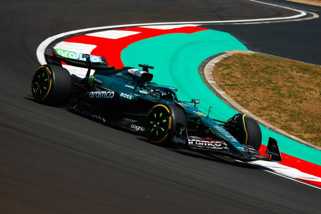 Stroll Aston Martin Cina