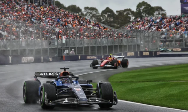 Albon: “Con questa Williams top 10 tutte le gare”. Sainz, problema al cambio