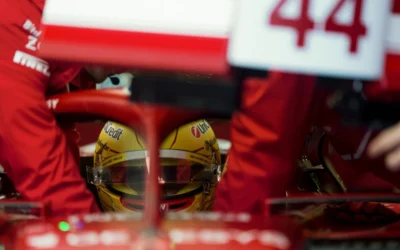 Hamilton e i team radio: “Pensate a me, ma basterebbe guardare Verstappen”