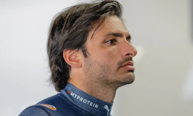 Sainz: “Sensazioni contrastanti”. Tre posizioni di penalità dopo le qualifiche