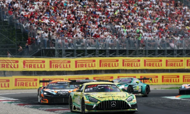 GT World Challenge: Mercedes sfata il tabù Monza e vince davanti a 40 mila spettatori