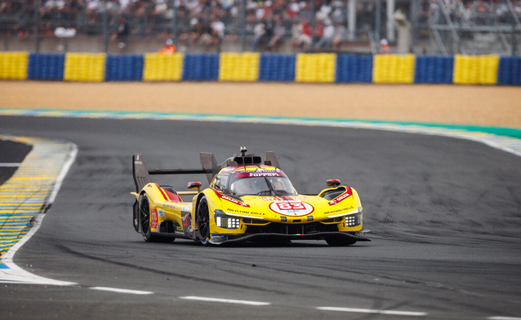 24 Ore Le Mans: è magia Ferrari, storica vittoria AF Corse con Kubica, Hanson e Ye