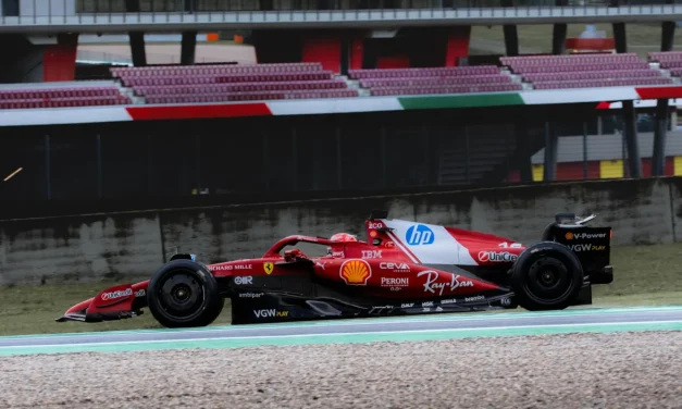 Test Pirelli, la pioggia condiziona anche il Day-2: Ferrari con Leclerc e Zhou