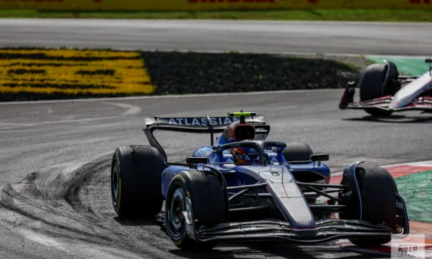 Williams, Vowles spiega il caso della batteria sollevato da Sainz