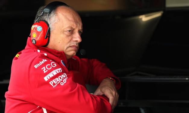 Ferrari, Vasseur: “Capisco la frustrazione dei piloti, problemi con le temperature”