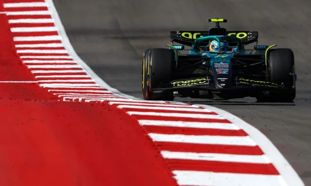Alonso: “Aston Martin nona macchina ad Austin”, ma Krack lo bacchetta