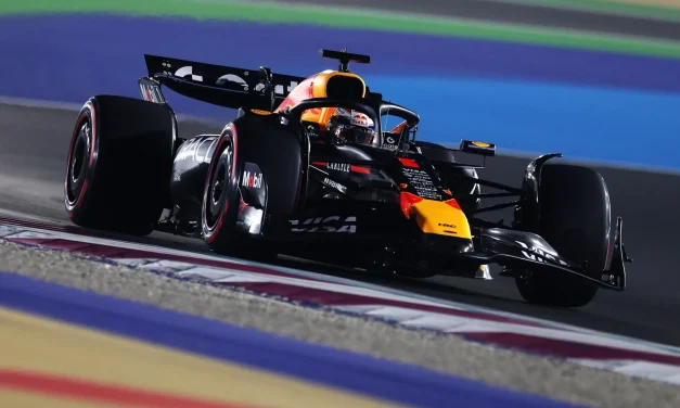 Verstappen trionfa in Qatar e accorcia a -12 da Norris! Secondo podio stagionale per Sainz
