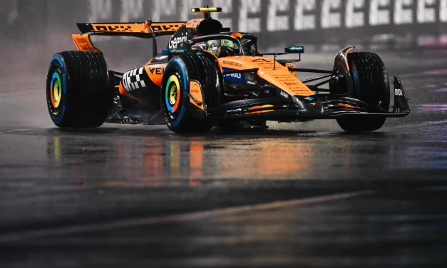 Nella roulette di Las Vegas Norris sigla la pole. Verstappen risponde, Sainz terzo. Debacle Ferrari