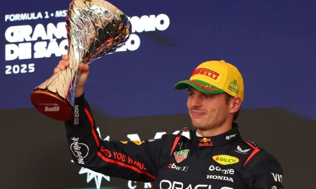 Verstappen: “Podio inaspettato, ma non penso più al mondiale. Troppi punti regalati ad inizio stagione”