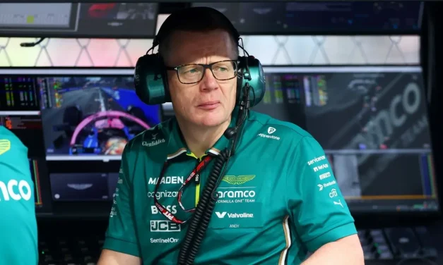 Vicenda Cowell-Horner: cosa succede in Aston Martin?