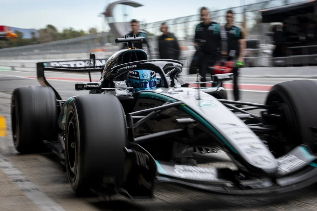 Mercedes test Barcellona