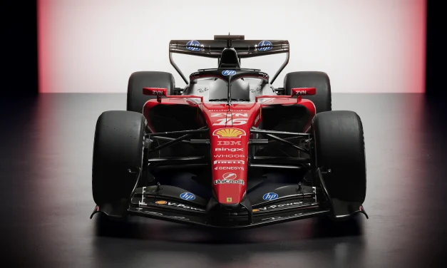 Ferrari SF-26 sotto la lente: la sospensione anteriore è multilink e c’è il “mouse hole”