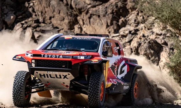 Dakar 2026, tappa 2: riscatto Toyota, Al-Attiyah nuovo leader